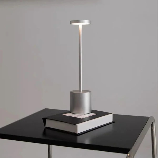 Klassische kabellose Lampe - Touch-Sensor-LED-Schreibtischlampe mit 3 einstellbaren Farbtemperaturen