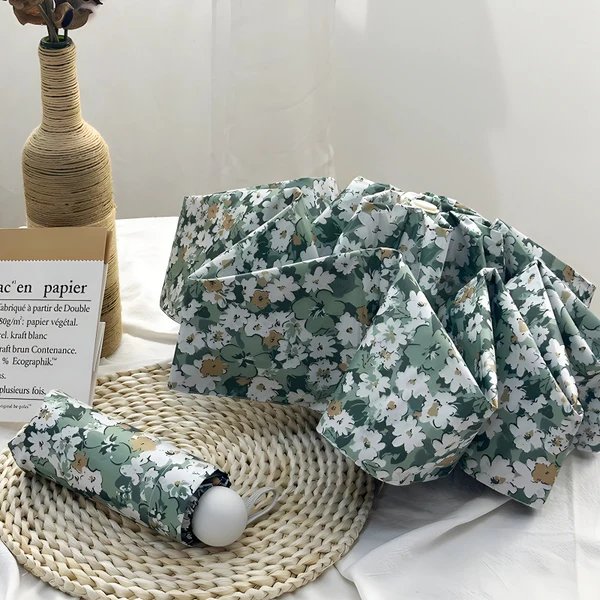 Damen Faltbarer Regenschirm mit elegantem Blumenmuster