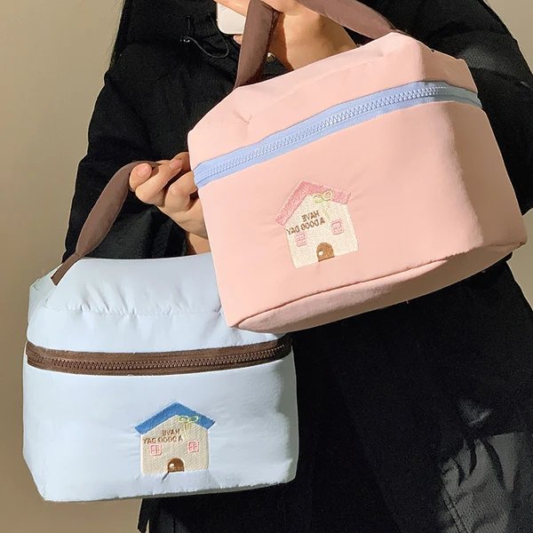 Praktische Lunchbox mit Verspieltem Hausdesign