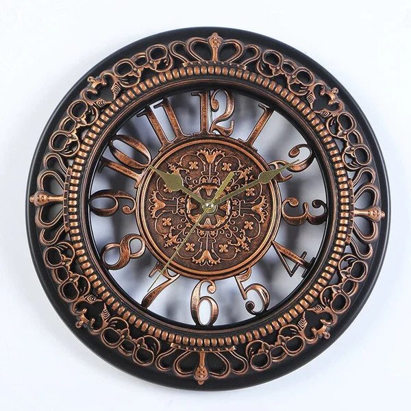 Antike Eleganz Wanduhr Hover Image