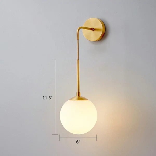 Globale Wandleuchte Simplicity Weißes Glas 1 Glühbirne Schlafzimmer Wandleuchte Lampe in Messing