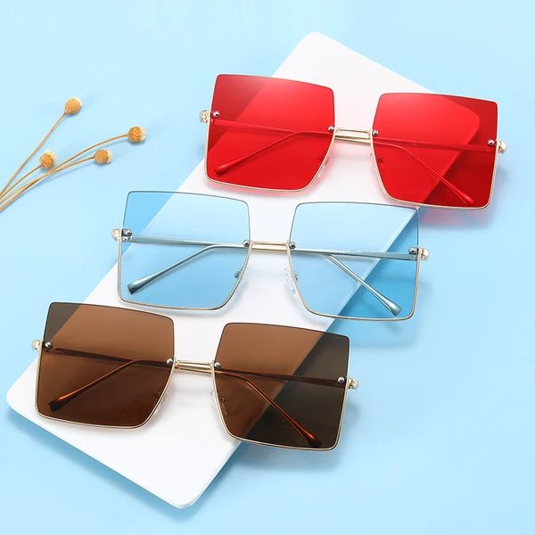 Damen Modische Sonnenbrille im markanten Quadratdesign