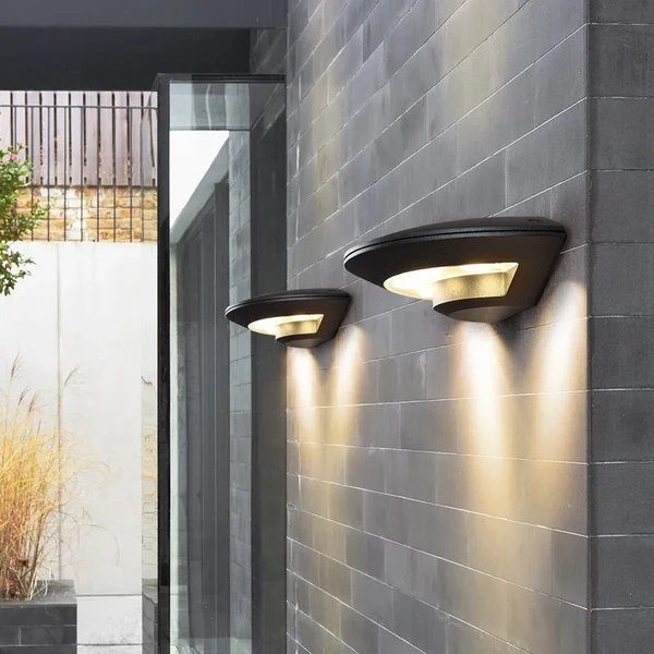 Moderne LED Außenwandleuchte für Garten und Terrasse – Wetterfest, Energiesparend & Dekorativ
