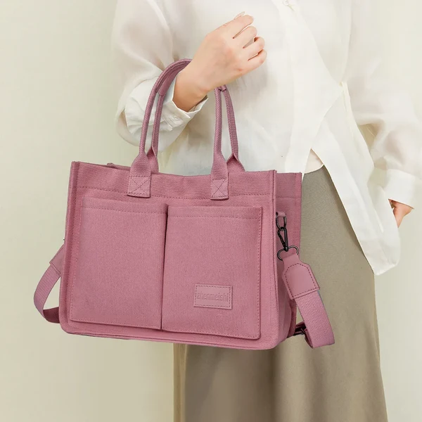 Zeitlos elegant - Retro-Handtasche Hover Image