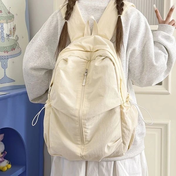 Geräumiger und Leichter Rucksack Für Den Alltag