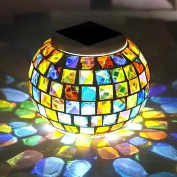 Zeitgenössische kreative solarbetriebene wasserdichte sphärische quadratische Kunststoffglas LED Außenlandschaft für Außenpatio