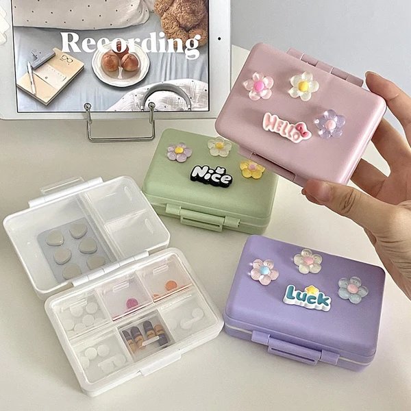 Praktische Aufbewahrungsbox mit Bunten Blumenapplikationen