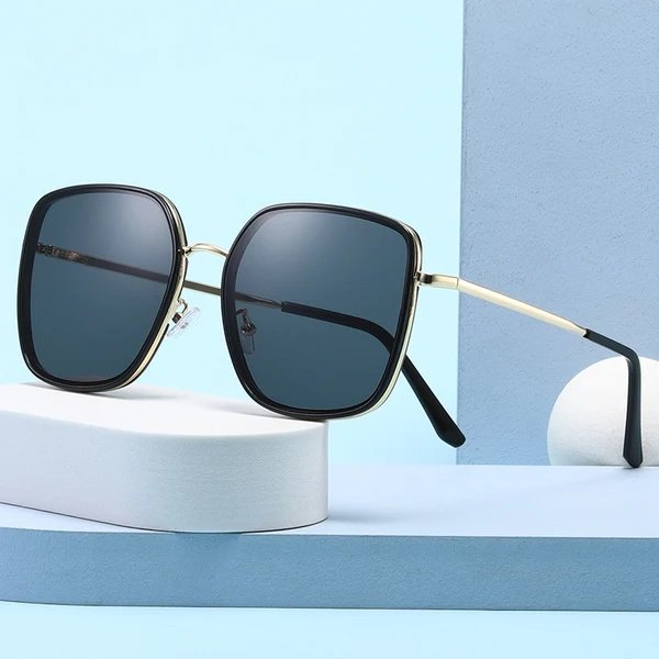 Damen quadratische Sonnenbrille mit luxuriösem Metallrahmen und UV-Schutz