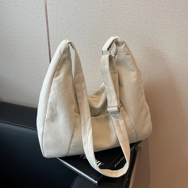 Textured Schultertasche