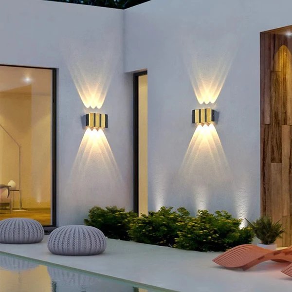Moderne Einfachheit Wasserdichte Aluminium Rechteckige Gebogene Auf- und Abwärts LED Wandlampe Für Outdoor Patio