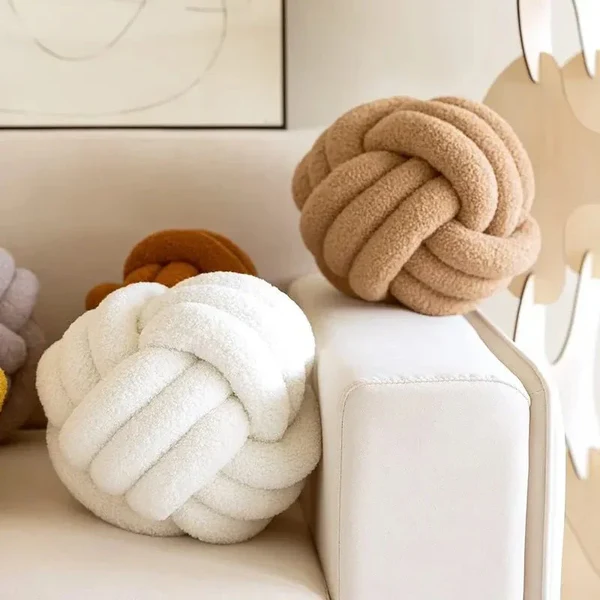 Dekorative Knotenteddyballweiche Kissen - 100% Wolle, Rund
