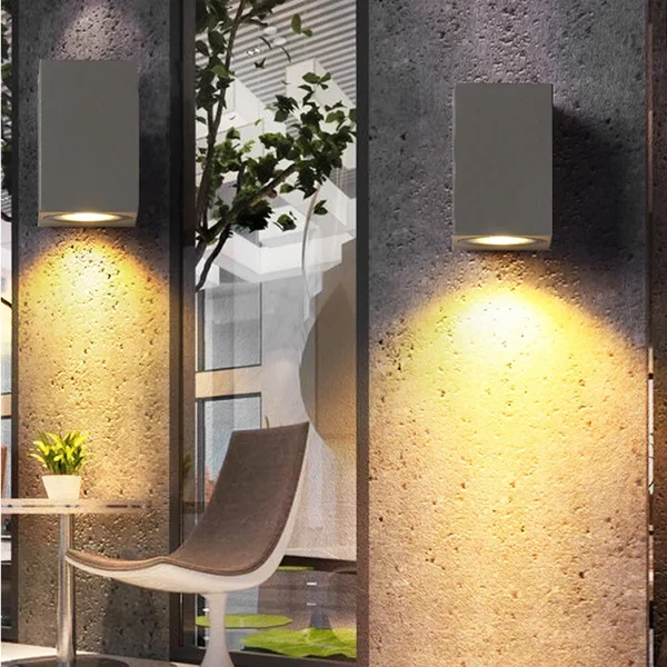 Wasserdichter LED-Außenstrahler – Ideal für Garten, Terrasse und Außenbereich