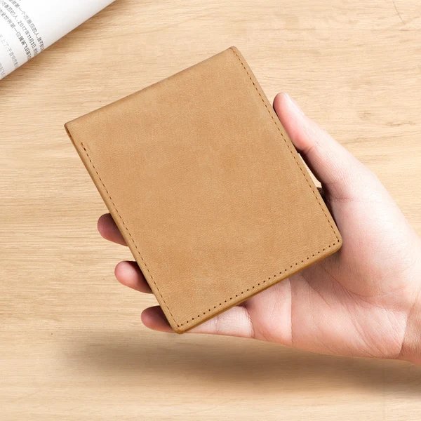 Leder Bi-Fold Geldbörse