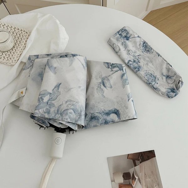 Damen Faltbarer Regenschirm mit romantischem Blumendesign Hover Image