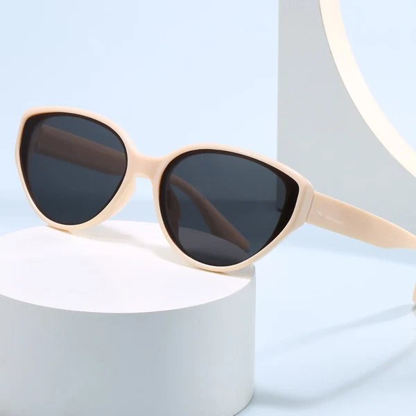 Damen Cat-Eye Sonnenbrille mit modernem Design