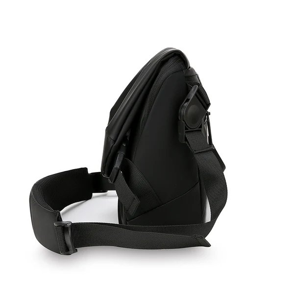 Wasserdichte Messenger Tasche Hover Image