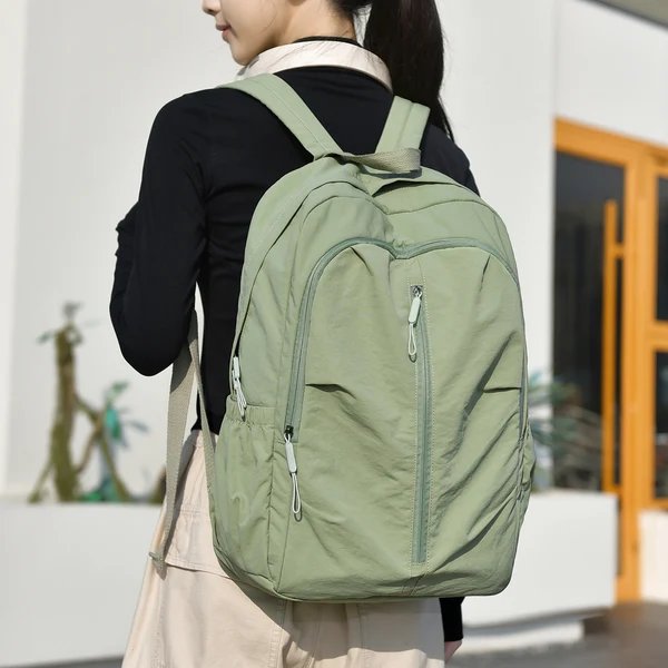 Leichte Reise-Laptop-Rucksack