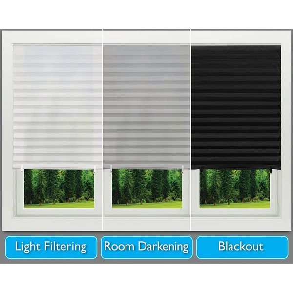 Premium Isolierte Fensterjalousien Hover Image